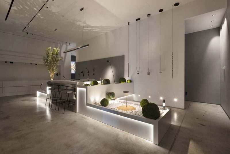 HUB Lighting & Innovation in Chania-A new experience of lighting and automation by KAFKAS!