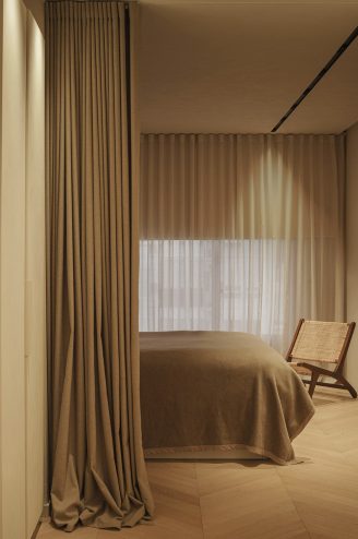 WOMAN’S CLINIC IN ILISIA