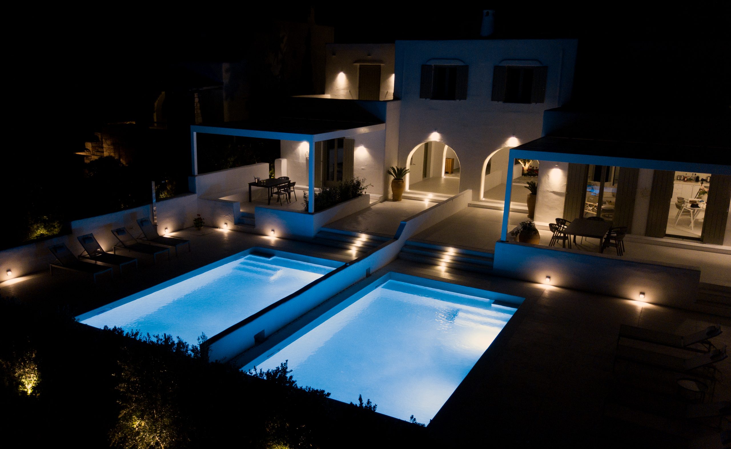 Complex of tourist accommodation in Paros