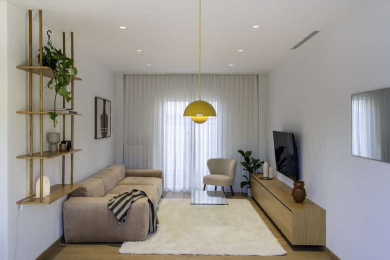 L-A-V APARTMENT