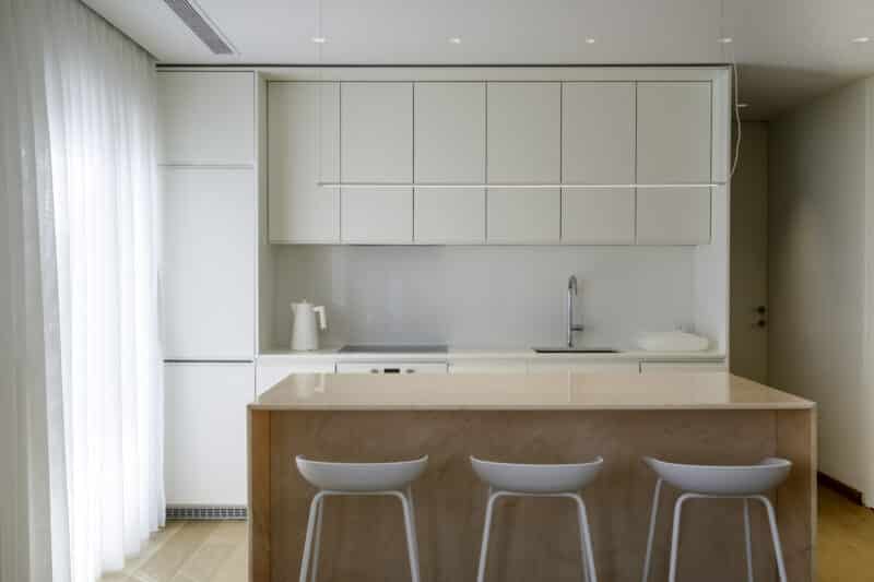 L-A-V APARTMENT