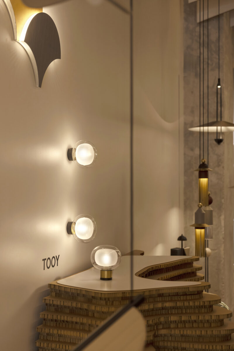 HUB Lighting and Innovation by Kafkas Chalandri στη Λ. Κηφισίας